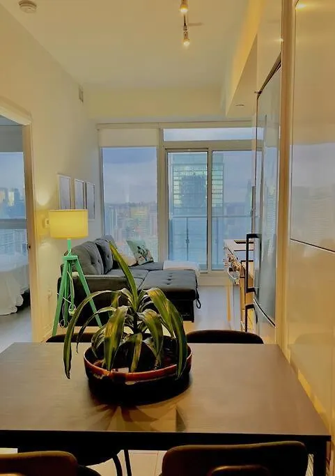 Downtown High-Rise Condo Near Eaton Centre Toronto